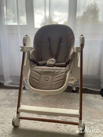 Стульчик для кормления happy baby berny v2