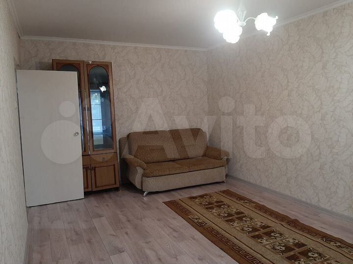 1-к. квартира, 38 м², 1/9 эт.