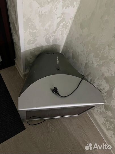 Телевизор samsung