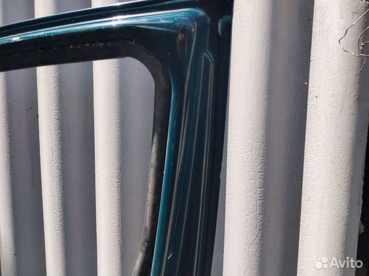 Дверь передния правая на Skoda Octavia A4