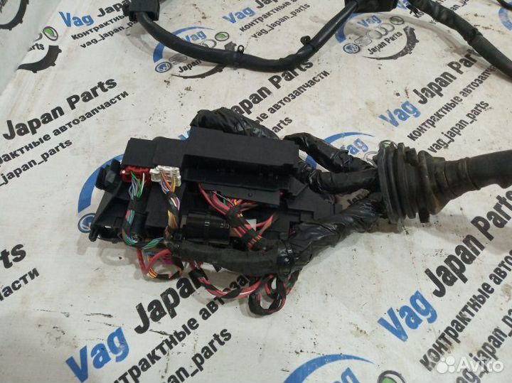 Проводка двс Audi A4 B8 cdnc 2009