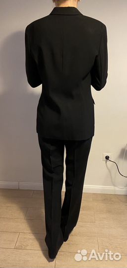Hugo boss костюм