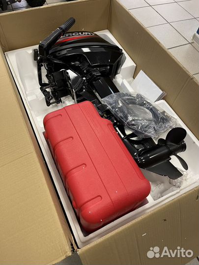 Лодочный мотор Mercury 9.9 Light витринный