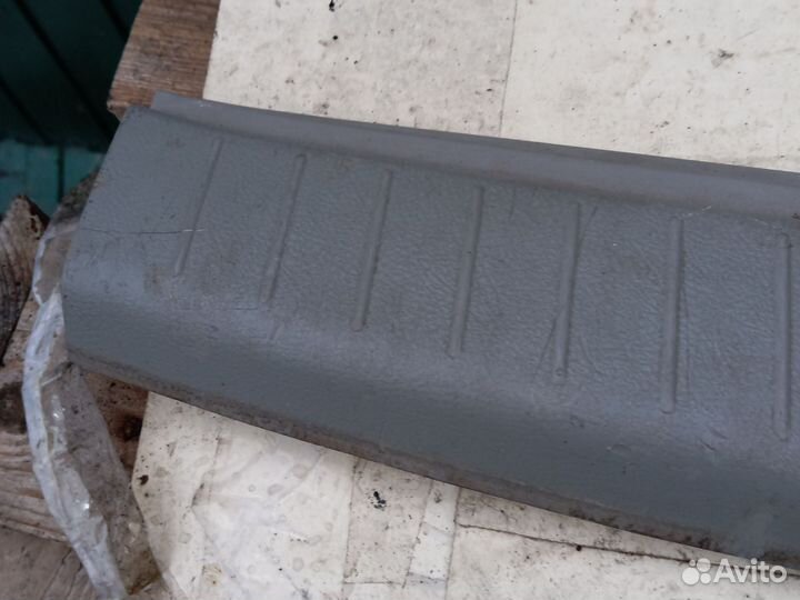 Кожух замка багажника Hyundai santa fe cm