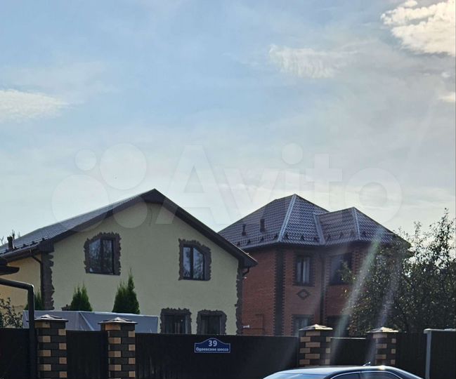 Дом 180 м² на участке 7 сот.