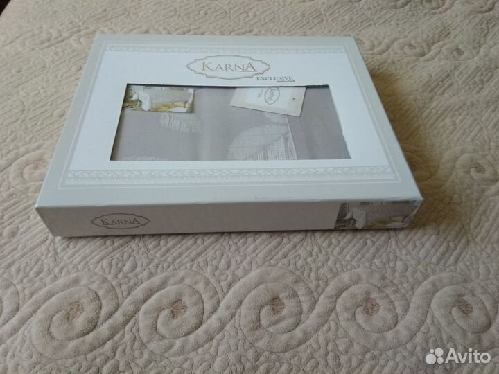 Скатерть с пропиткой против пятен