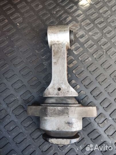 Опора двигателя Киа Церато