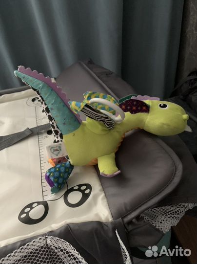 Веселый дракончик Lamaze