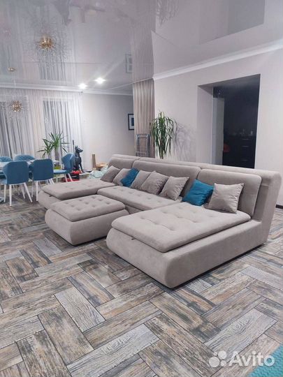 Диван раскладной. Цвет на выбор