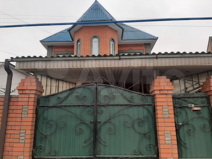 Коттедж 167,5 м² на участке 3 сот.