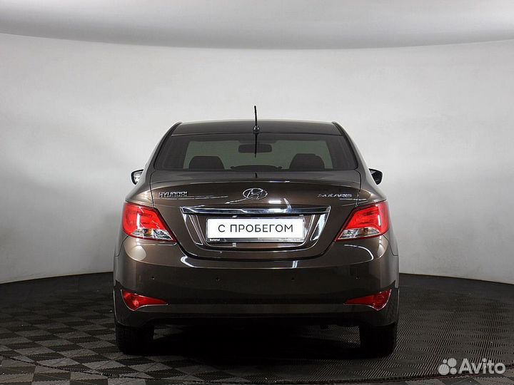 Hyundai Solaris 1.6 AT, 2015, 61 657 км