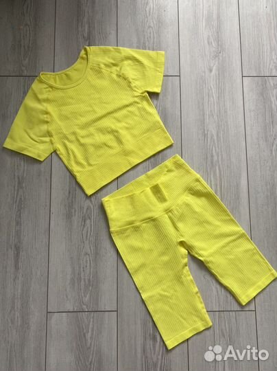 Костюм для фитнеса, размер 40, 42, 44 новый