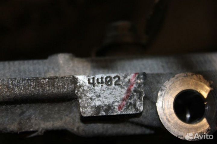 Топливная рампа Toyota Crown GRS182 3GR