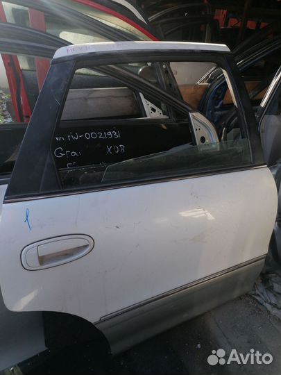 Дверь Toyota Avalon MCX10 (Заднее Правое)