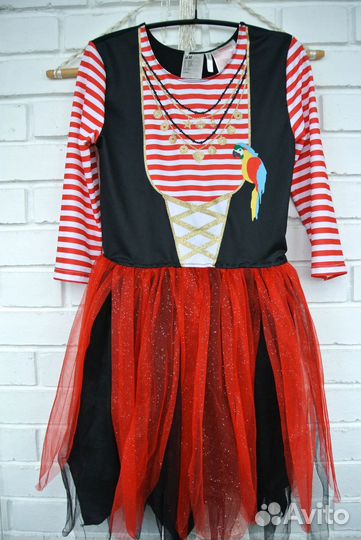 Карнавальный костюм пирата HsM