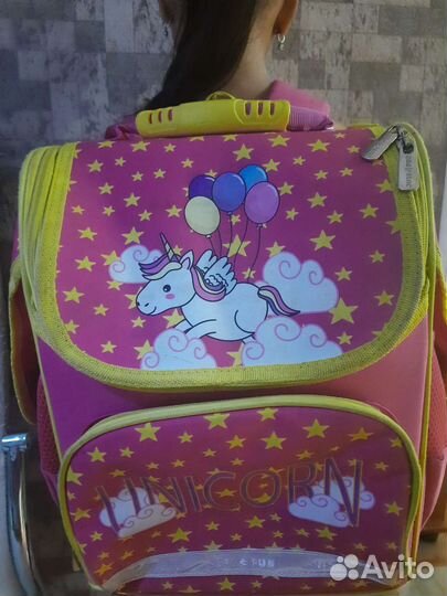 Школьный рюкзак