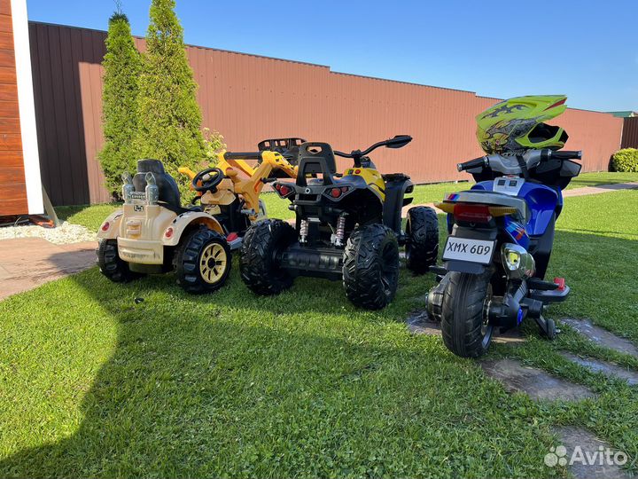 Трактор детский на аккумуляторе бу