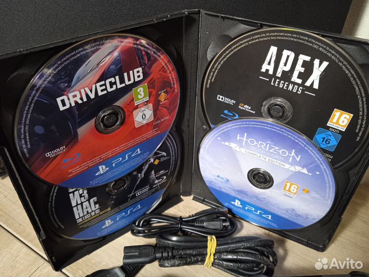 Приставка PS4 slim 500 Гб