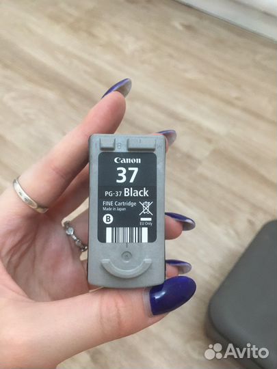 Принтер HP deskjet 1000