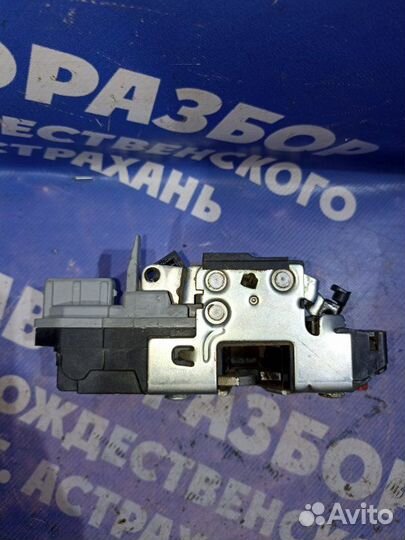 Задний левый замок двери Datsun On-Do седан 11186