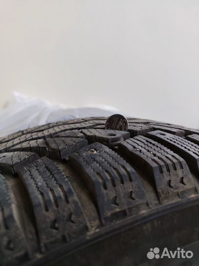 Pirelli Formula Ice 225/65 R17