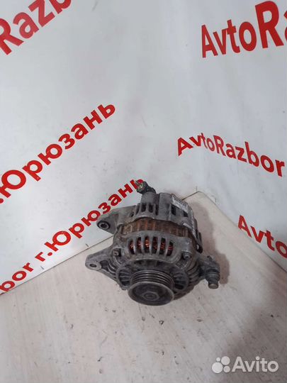 Генератор Nissan Vanette SK82 F8