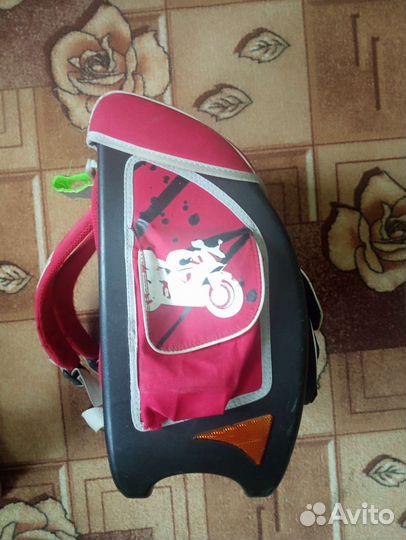 Портфель школьный