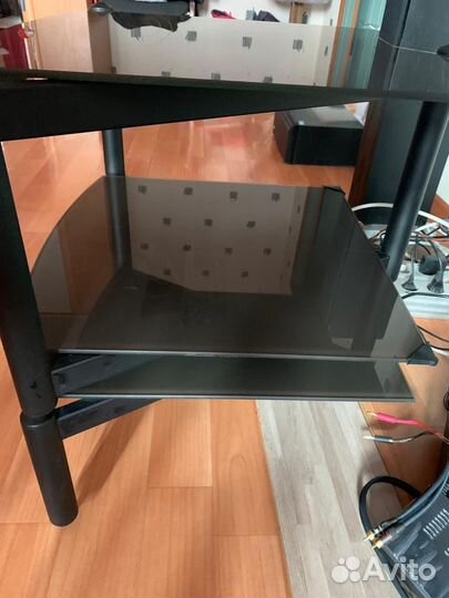 Столик под аппаратуру