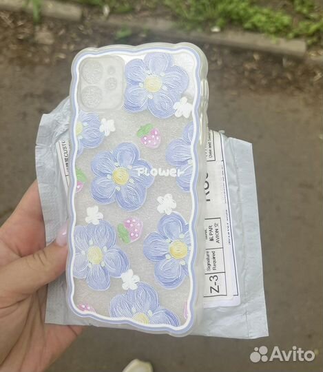 Чехол на iPhone 11