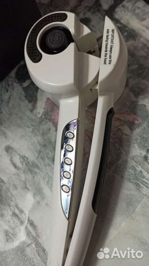 Автоматическая титановая плойка для завивки волос