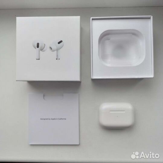 Apple Airpods PRO, новые беспроводные наушники