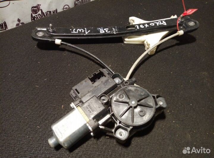 Стеклоподъемник задний правый Volkswagen Polo