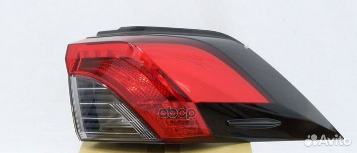 Фонарь задний Toyota RAV4 (XA50) 18- (Справа)