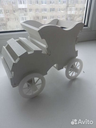 Декоративная подставка