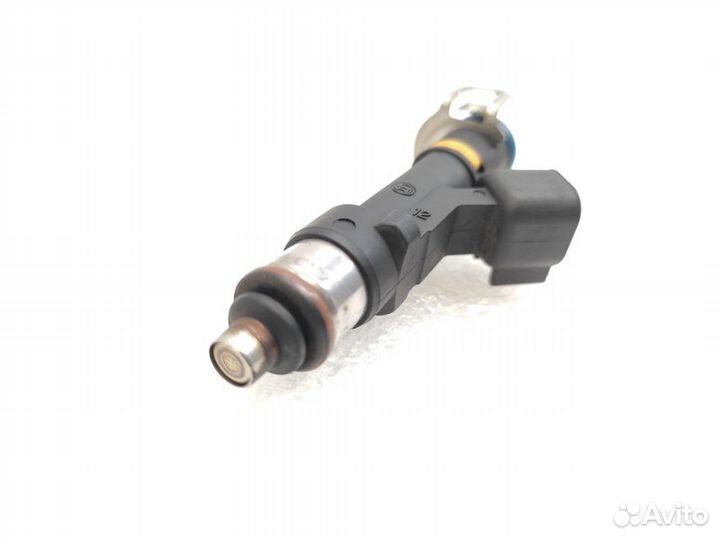 Форсунка топливная Mazda 3 BL L3 2009