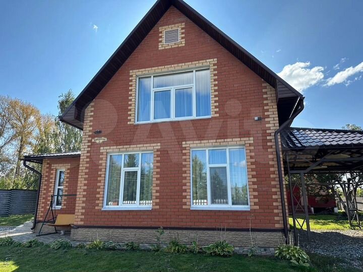 Дом 202 м² на участке 14 сот.