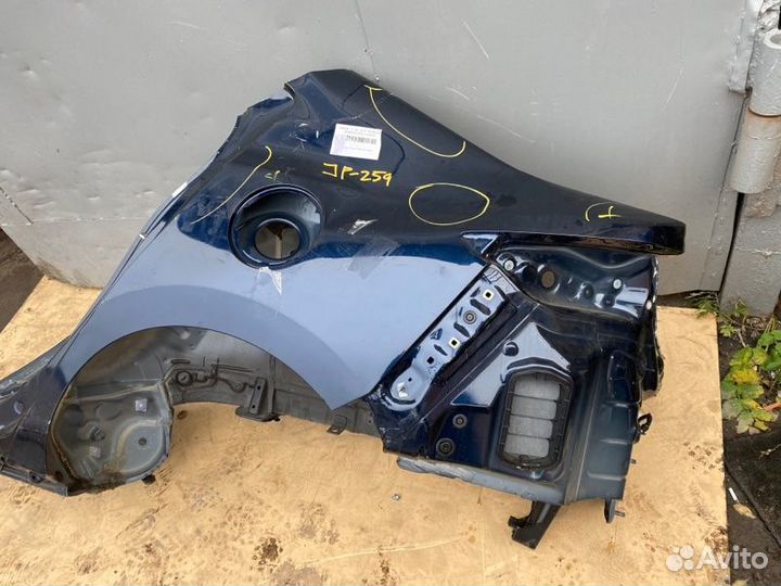 Задняя четверть mazda 3 BP левая правая