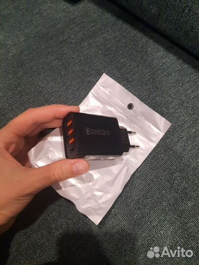 Зарядное устройство 3 usb и type c