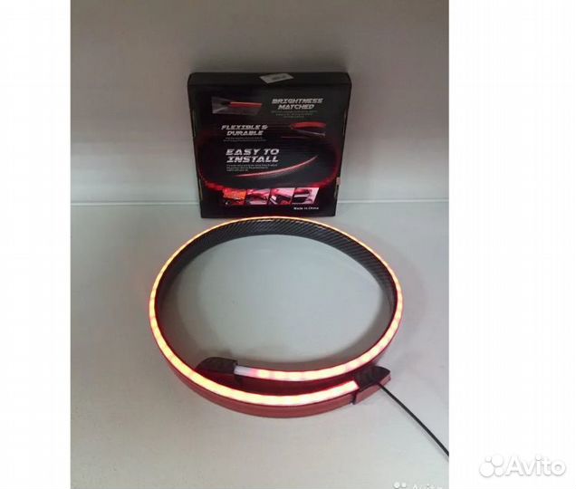 Лип спойлер задний универсальный LED Новый
