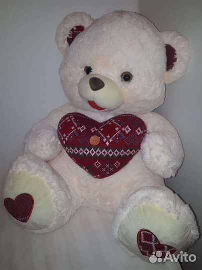 Плюшевый медведь