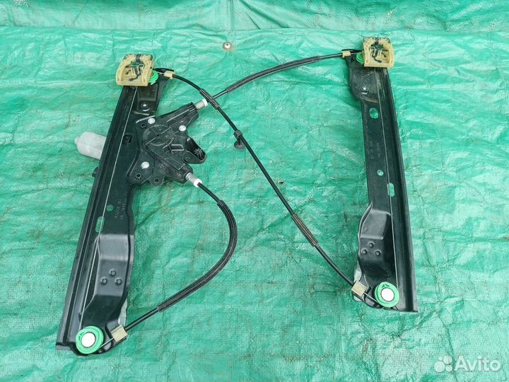 Стеклоподъемник перед лев Ford Focus III 2011-2019