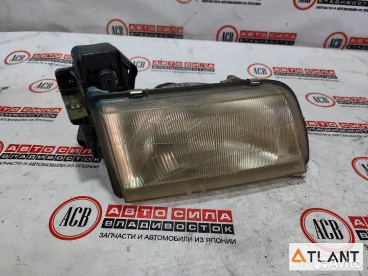 Фара правая mazda MPV