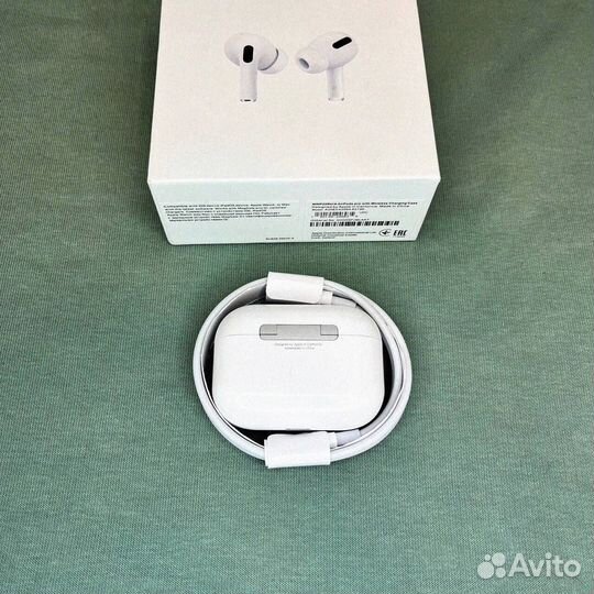 AirPods Pro 2: Музыка, которая радует