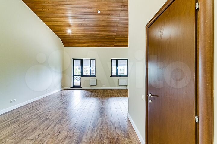 Квартира-студия, 43,9 м², 5/5 эт.