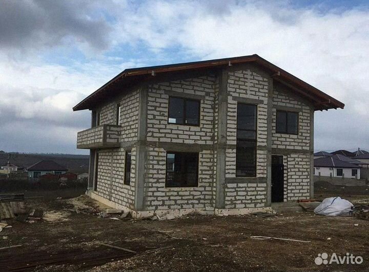 Остекление балконов под ключ