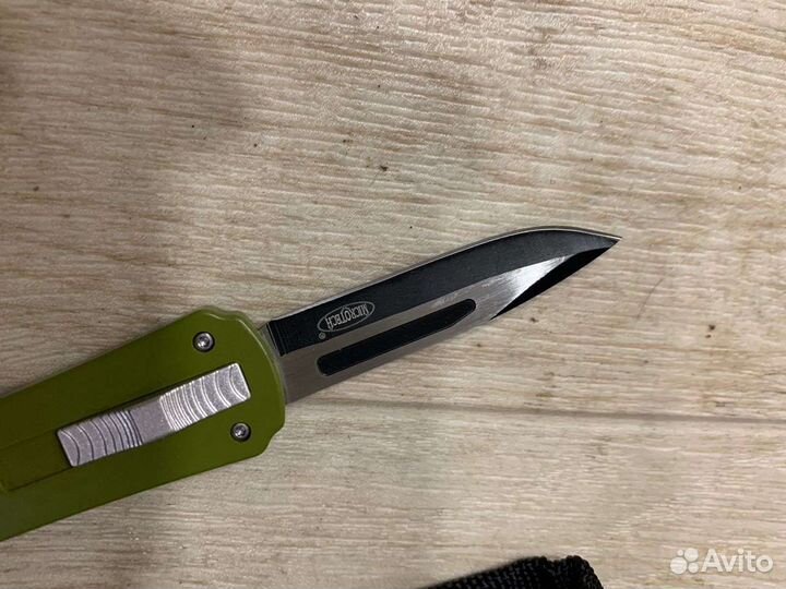 Нож зеленый маленький новый