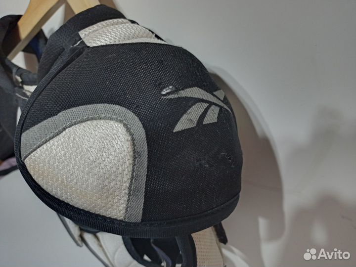 Нагрудник (панцирь) Reebok Модель KFS 7K. JR M/M