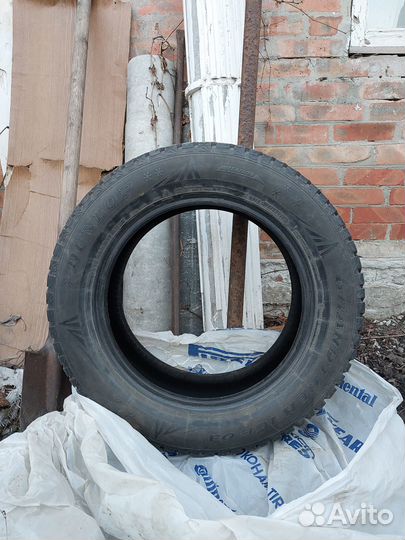 Dunlop GrandTrek Ice 03 215/65 R17 103T