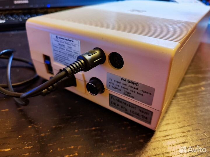 Дисковод Commodore 1541