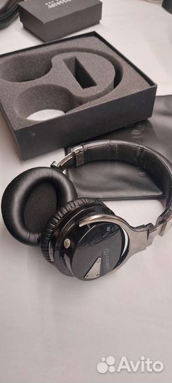 Беспроводные наушники